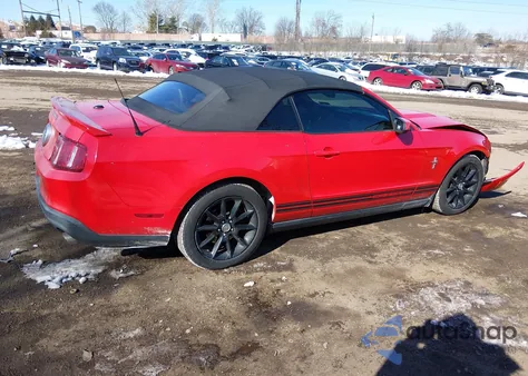 2011 Ford Mustang V6 Premium z USA, uszkodzony, nr VIN 1ZVBP8EM1B5144092